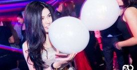 Bóng Cười thú chơi của những cô nàng quyến rũ