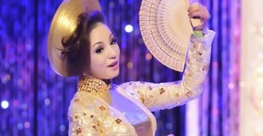 HÀI THÚY NGA HOÀI LINH