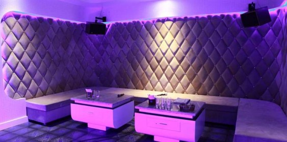 Karaoke - F - Plaza