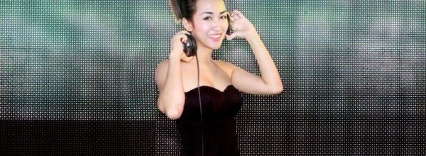 DJ Trang Moon