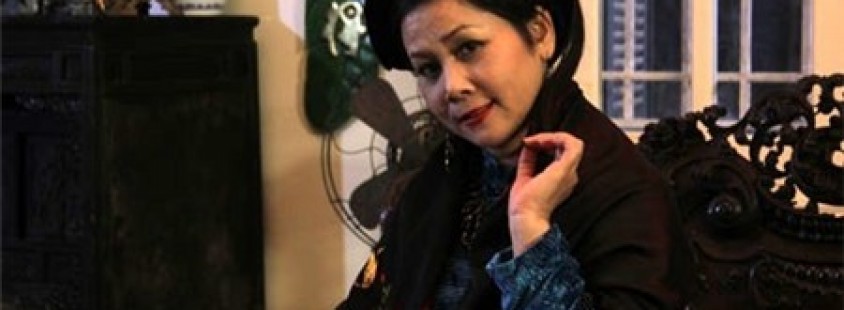 NSƯT Minh Hằng
