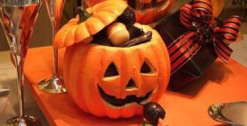 Vì sao lễ Halloween chọn quả bí ngô làm biểu tượng?
